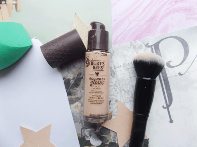 Burts Bees Foundation open and elf brush