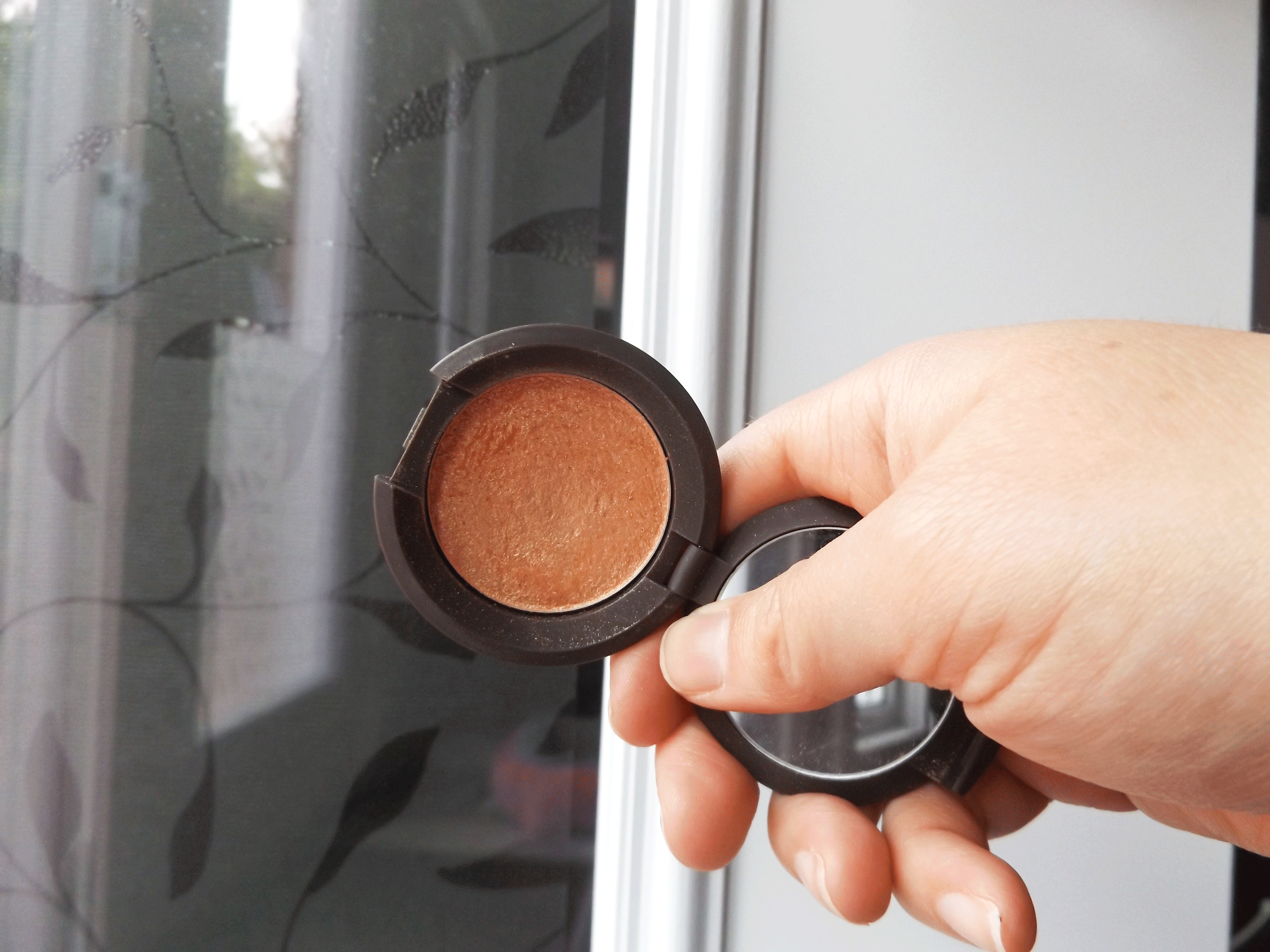 becca-champagne-pop-update-