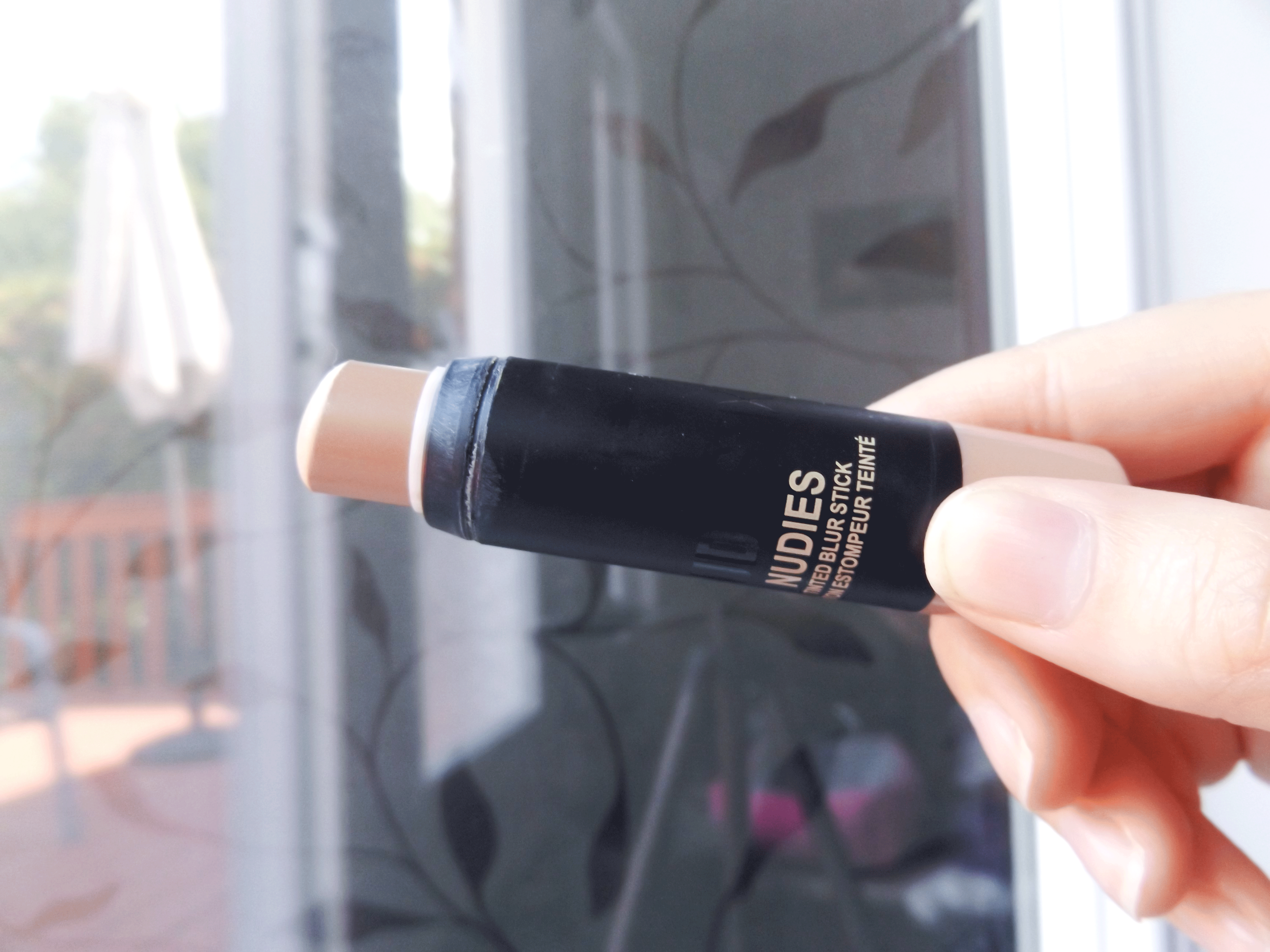 nudestix-tinted-blur-stick